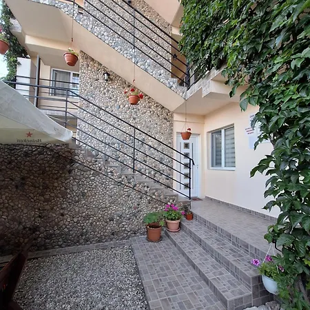 Pensiune Casa Nicolas *