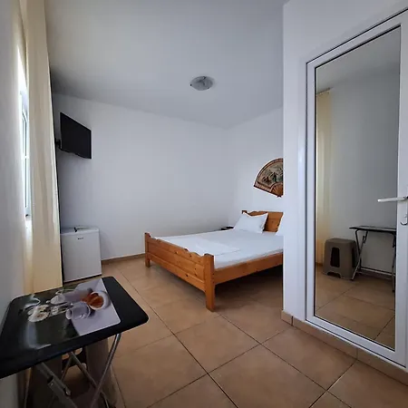 Casa Nicolas Vendégház Costinești