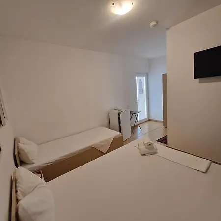 Casa Nicolas * Costinești